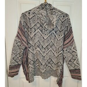 MOSSIMO Supply Co Fun Boho Baha Poncho Sweater Lite weight - Size XL Gray Geo‎